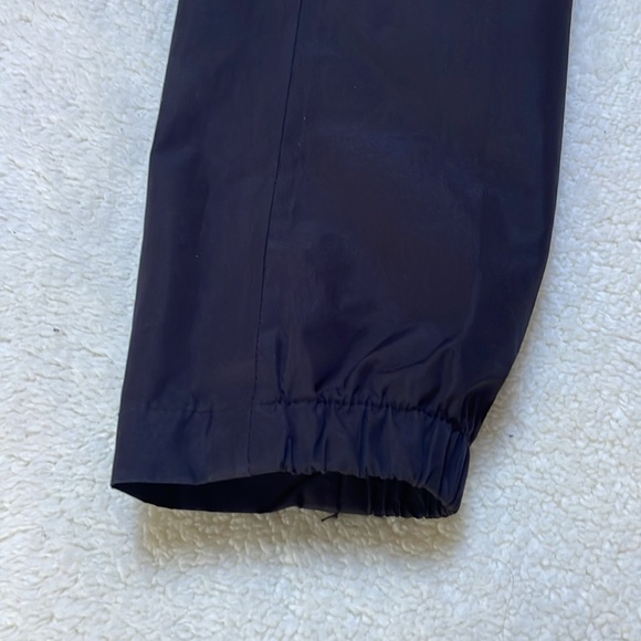 Lolë black raincoat size S - Picture 5 of 10